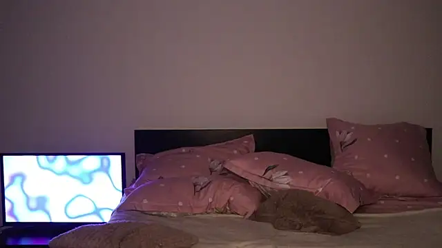 IvyKaelani online show from February 11, 2:55 pm