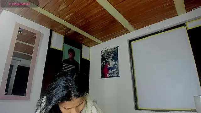 Nenita Hot  online show from September 27, 9:53 pm