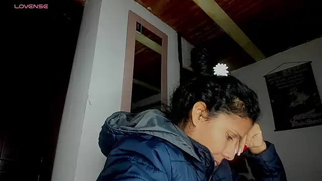 Nenita Hot  online show from October 7, 4:31 am