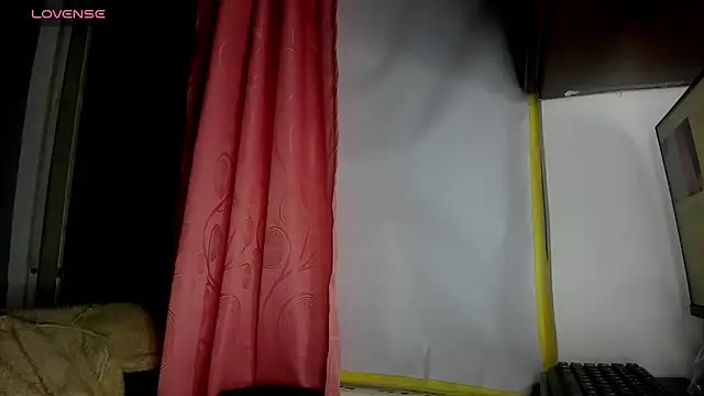 Nenita Hot  online show from October 15, 1:06 am