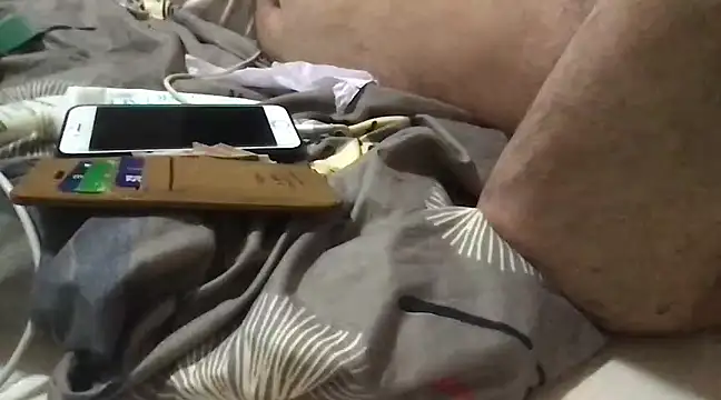 Snapshot of zack_brown chatting on December 27, 4:47 am zack brown online show from December 27, 4:47 am