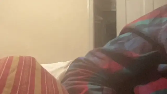 Snapshot of zack_brown chatting on January 27, 12:33 am zack brown online show from January 27, 12:33 am