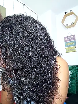 gianna smith online show from October 30, 10:10 pm