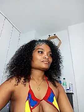 gianna smith online show from March 29, 7:25 pm