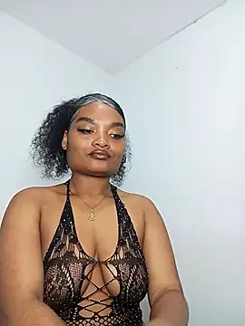 gianna smith online show from April 17, 5:10 am