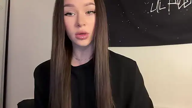 ur molly online show from January 16, 2:48 am