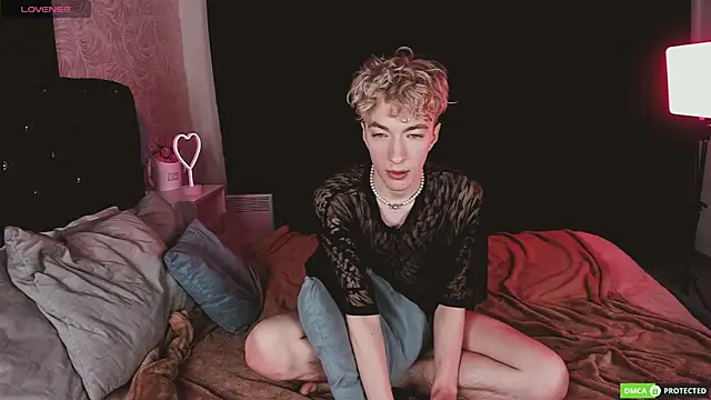 TrevorBenson online show from November 12, 3:07 am