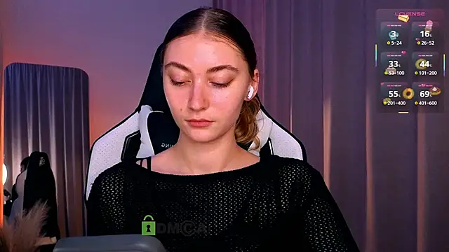 lady curls online show from November 23, 10:09 pm