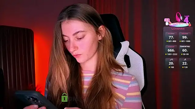 lady curls online show from February 19, 11:23 pm