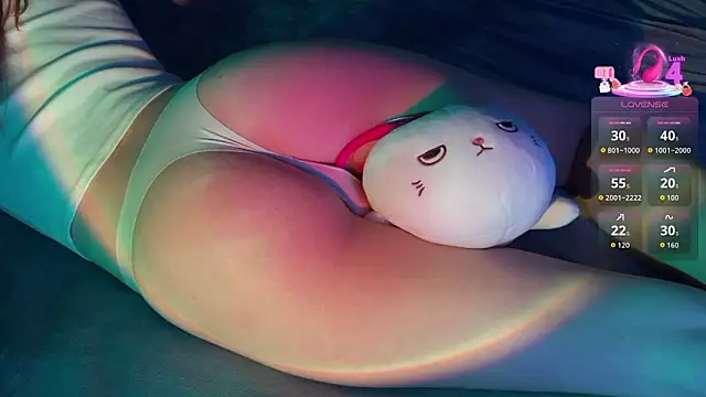 lady curls online show from March 7, 6:05 pm