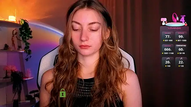 lady curls online show from March 26, 10:48 pm