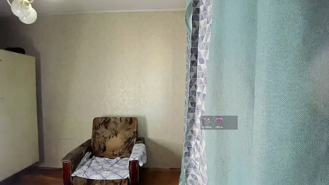 elis gabbi online show from April 24, 12:57 am