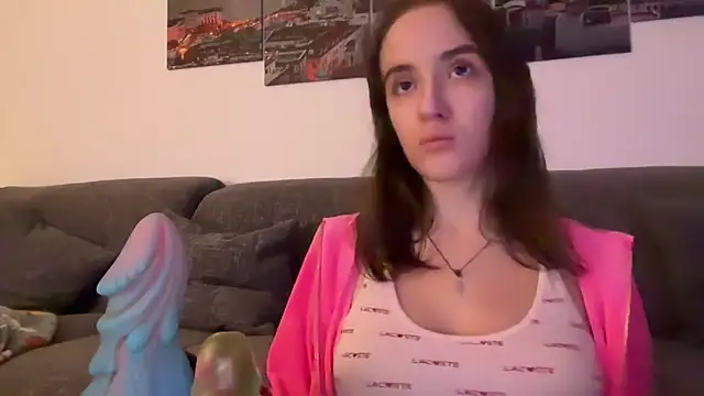 EmilyWi  online show from November 8, 7:23 pm