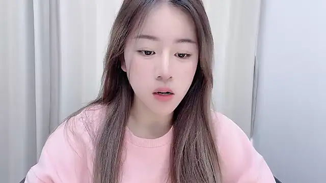 chloe-01 online show from January 18, 4:15 am