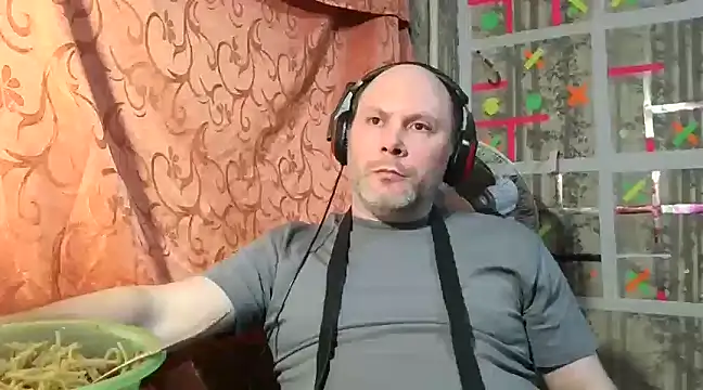 AgnichBan online show from February 2, 5:15 pm