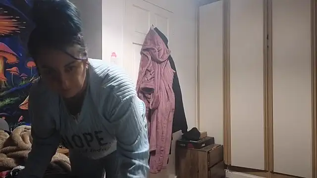 tattoomilf86 online show from January 6, 2:47 pm