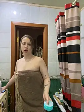 Emily the temptress  online show from January 19, 4:04 pm