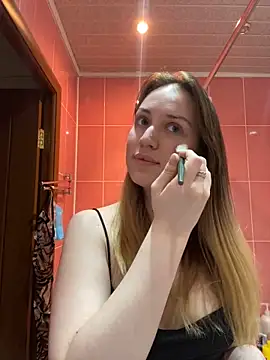 Emily the temptress  online show from March 16, 10:42 pm