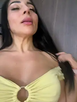 MOMALANA online show from April 9, 8:25 pm