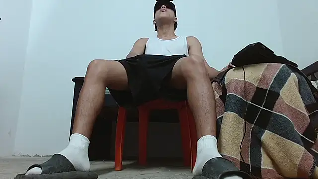 Macho Dom online show from April 28, 10:31 am