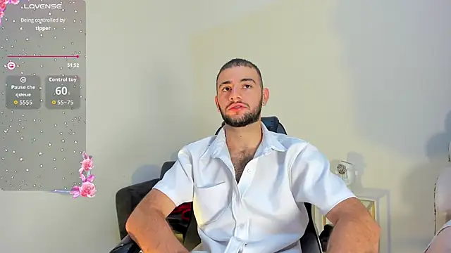 MaximusDick1  online show from July 16, 11:49 am