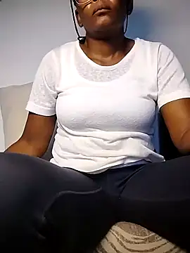QUEENSHEBAxx01 online show from January 12, 3:46 pm