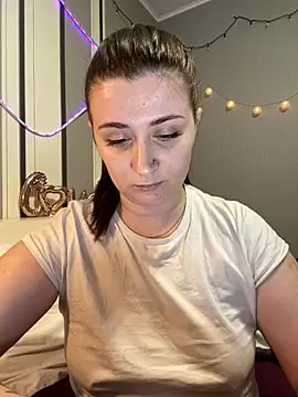 Jadelli online show from February 27, 5:15 pm