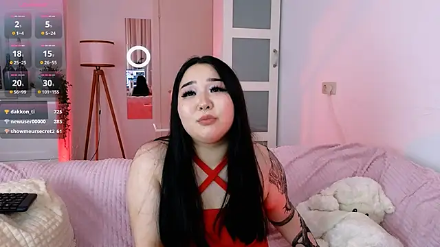 mei honey  online show from December 25, 8:40 am