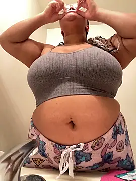 Snapshot of Ectorius chatting on December 16, 2:38 am Ectorius online show from December 16, 2:38 am