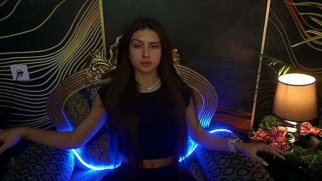 ValeryRoyale online show from December 3, 3:44 pm