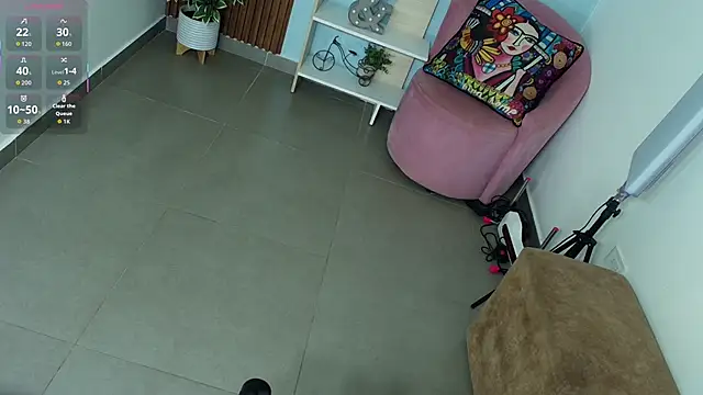 Dalila Sky online show from October 31, 6:09 pm