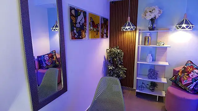 Dalila Sky online show from November 4, 6:07 pm