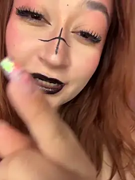 SalommeFlores online show from October 31, 9:43 am