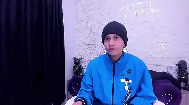 Im Milan Rs online show from February 11, 6:51 am