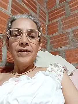 Snapshot of NanitaFun chatting on July 23, 1:58 am NanitaFun online show from July 23, 1:58 am