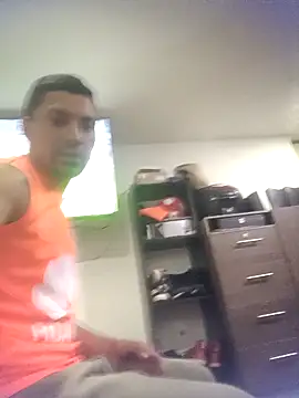 jeremiabello online show from March 1, 10:45 pm