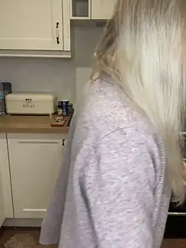 carlaaa online show from September 16, 7:48 pm