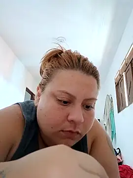 Snapshot of carola_hotwife chatting on October 30, 12:28 pm carola hotwife online show from October 30, 12:28 pm