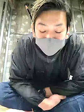 da--------i online show from December 9, 9:49 am