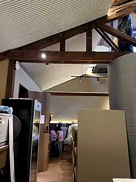 da--------i online show from March 3, 5:20 am