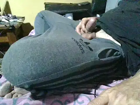 Snapshot of tus_ordenes_mis_deseos chatting on December 14, 12:22 am tus ordenes mis deseos online show from December 14, 12:22 am