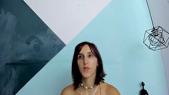 Snapshot of Ambar_Roux_ chatting on January 7, 7:59 pm Ambar Roux online show from January 7, 7:59 pm
