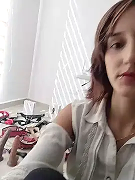 Snapshot of Ambar_Roux_ chatting on November 10, 1:43 pm Ambar Roux online show from November 10, 1:43 pm