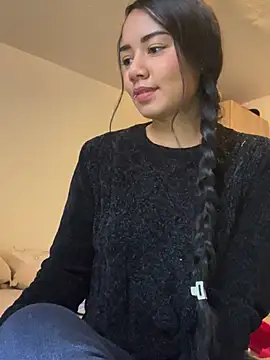 Snapshot of _Luana chatting on December 27, 9:17 am  Luana online show from December 27, 9:17 am