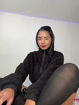 Snapshot of _Luana chatting on January 15, 9:13 am  Luana online show from January 15, 9:13 am