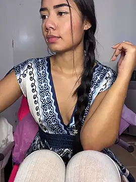 Snapshot of _Luana chatting on January 30, 12:59 pm  Luana online show from January 30, 12:59 pm