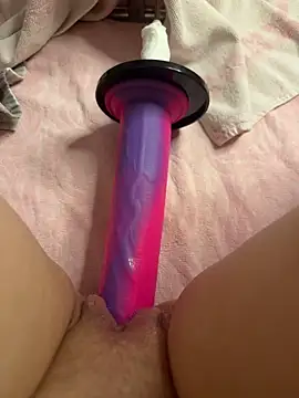 Snapshot of luisa1 chatting on November 15, 7:43 pm luisa1 online show from November 15, 7:43 pm