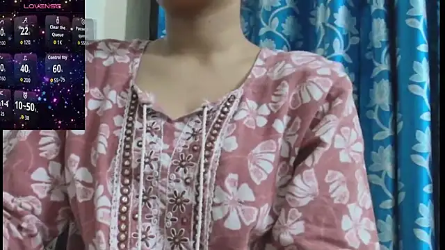 Snapshot of Reika_01 chatting on July 28, 1:34 am Reika 01 online show from July 28, 1:34 am