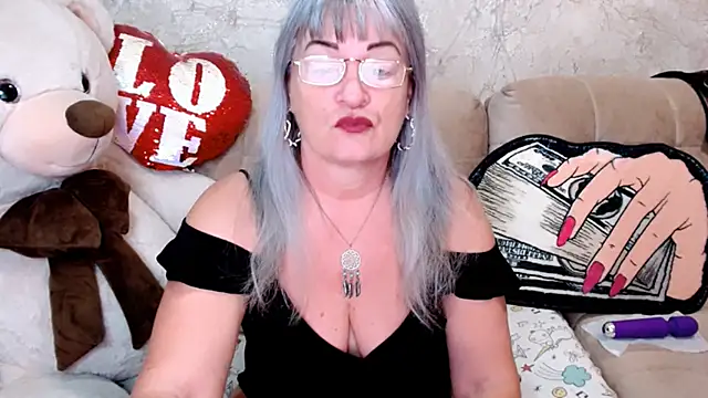 Snapshot of SiberiabBerry chatting on November 13, 11:58 pm SiberiabBerry online show from November 13, 11:58 pm