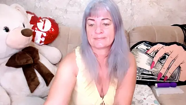 Snapshot of SiberiabBerry chatting on November 17, 2:50 am SiberiabBerry online show from November 17, 2:50 am